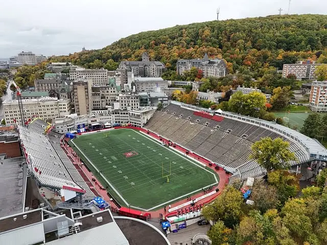 Percival Molson Memorial Stadium beside Mount Royal; a venue photograph, not the advertised game.